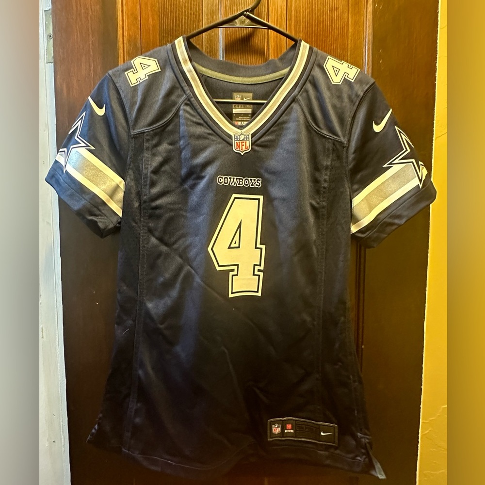 NFL Cowboys Football Jersey Women’s Small Jersey 4 Prescott Navy